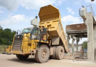 Stortwagen met achterwaartse kanteling Caterpillar 772G