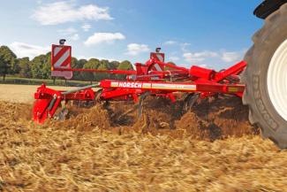 Cultivatoren Horsch Terrano 4 FX