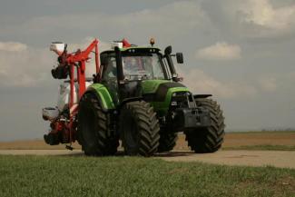 Tractoren met vierwielaandrijving DEUTZ-FAHR 6180 P Agrotron