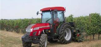 Tractoren met vierwielaandrijving McCormick F90N