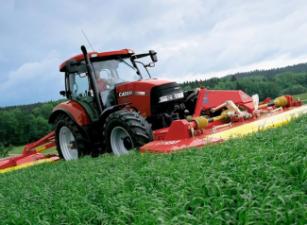 Tractoren met vierwielaandrijving Case IH Maxxum 100 Basis EHR