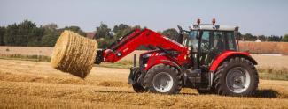 Tractoren met vierwielaandrijving Massey Ferguson MF 7622 Dyna 6