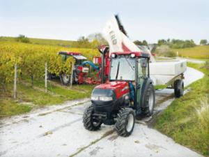 Tractoren met vierwielaandrijving Case IH Quantum 75 V  Basis