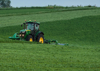 Achtermaaier - Schijf met kneuzer John Deere R950R