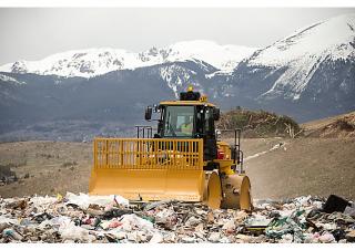 Afvalpersen Caterpillar 816K