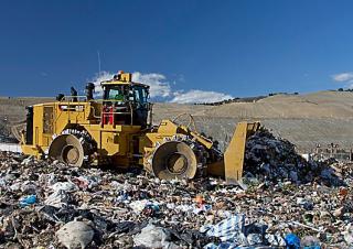 Afvalpersen Caterpillar 836K