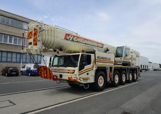 All-terrain kranen Tadano ATF130G-5 