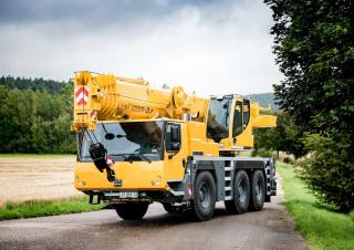All-terrain kranen Liebherr LTM 1055-3.2 