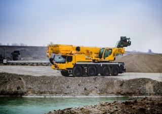 All-terrain kranen Liebherr LTM 1090-4.2 