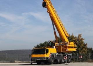 All-terrain kranen Liebherr LTM 1095-5.1 