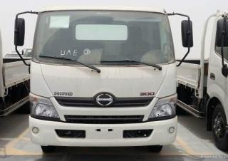 Trucks Bakwagen Hino 300 DUTRO PACK 4x2