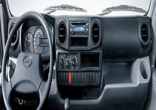 Trucks Bakwagen Hino 300 DUTRO TEAM 4x2
