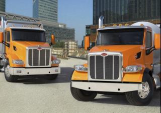 Trucks Bakwagen Peterbilt 348 PACCAR PX-7