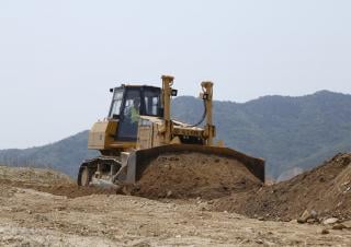 Bulldozers SEM 822D