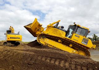 Bulldozers Komatsu D65PXi-18E0