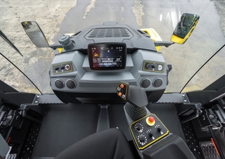 Walsen Combinatiewalsen Bomag BW 174 ACP-5 AM Hybrid