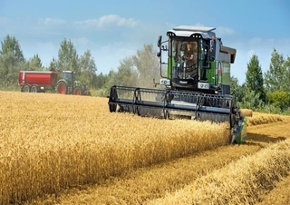 Combine maaidorsers Fendt 5225 E