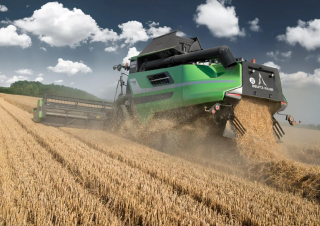 Combine maaidorsers DEUTZ-FAHR C 9306 TS