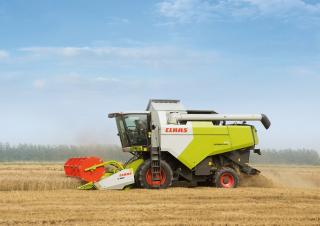 Combine maaidorsers Claas Dominator 370