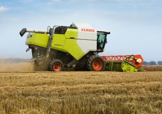 Combine maaidorsers Claas Dominator 370