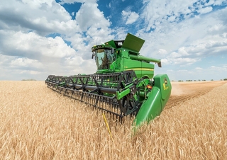 Combine maaidorsers John Deere S790 