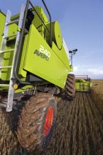 Combine maaidorsers Claas Avero 240