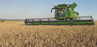 Combine maaidorsers John Deere S 690 HM