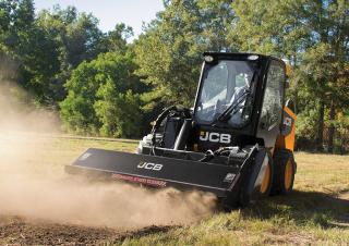 Schrankladers JCB 260
