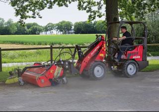 Compacte wielladers Schäffer 2028-2 
