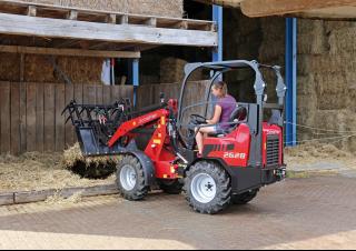 Compacte wielladers Schäffer 2628 