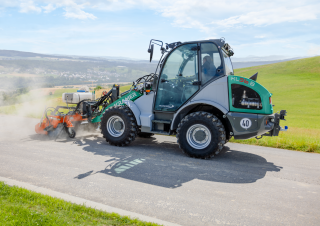Compacte wielladers Kramer KL36.8L