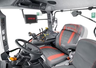 Tractoren met vierwielaandrijving Steyr 4120 Expert CVT 