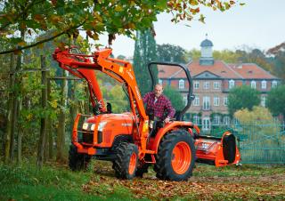 Voertuigen Compacttrekkers Kubota L1361 HDW