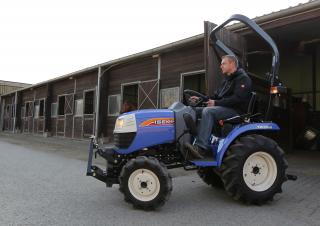 Voertuigen Compacttrekkers Iseki TM 3185