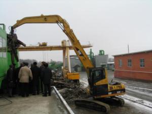 Rupsgraafmachines Caterpillar 325 C MH