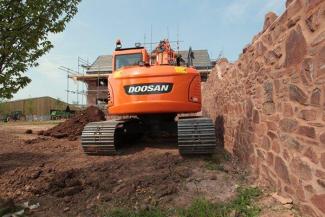 Rupsgraafmachines Doosan DX140LCR-3
