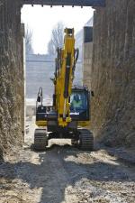 Rupsgraafmachines New Holland E175C LC
