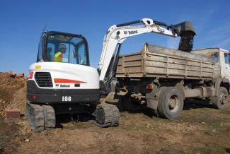 Rupsgraafmachines Bobcat E 60