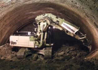 Rupsgraafmachines Hidromek HMK 220 LC