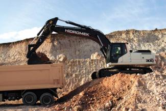 Rupsgraafmachines Hidromek HMK 300 LC