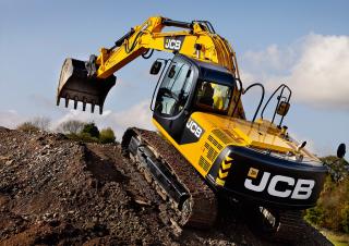 Rupsgraafmachines JCB JS210LC