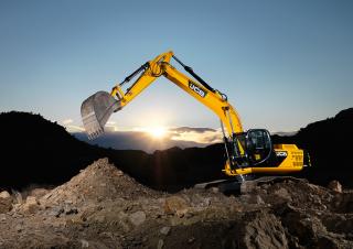 Rupsgraafmachines JCB JS260NLC
