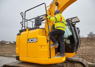 Rupsgraafmachines JCB JZ 140 LC