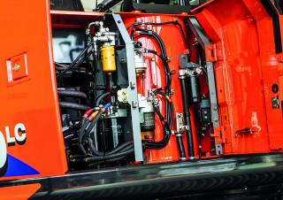 Rupsgraafmachines Hitachi ZX250LC-6