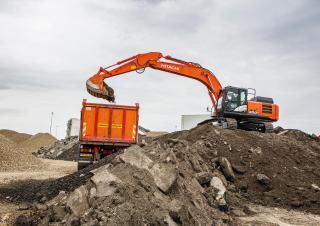 Rupsgraafmachines Hitachi ZX300LC-6
