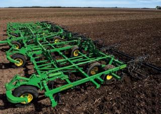 Cultivatoren John Deere 2230FH