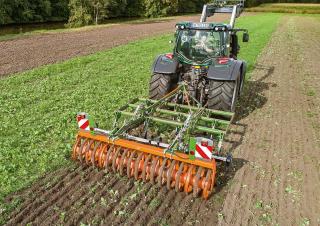 Cultivatoren Amazone Cenio 3000 Special