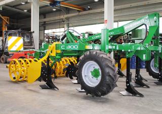 Cultivatoren Kerner Corona C 300