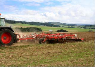 Cultivatoren Kverneland CTC 420