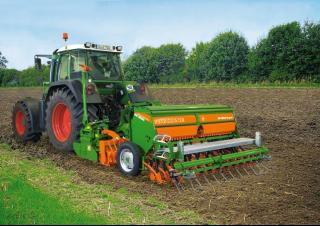 Cultivatoren Amazone KX 3000